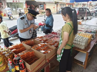 县市场监督管理局开展中秋月饼专项检查 守护佳节“舌尖安全”